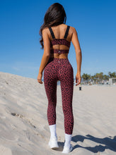 Load image into Gallery viewer, Savoy Leggings - Butterum
