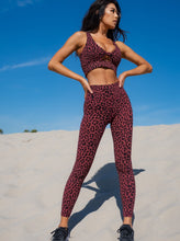 Load image into Gallery viewer, Savoy Leggings - Butterum
